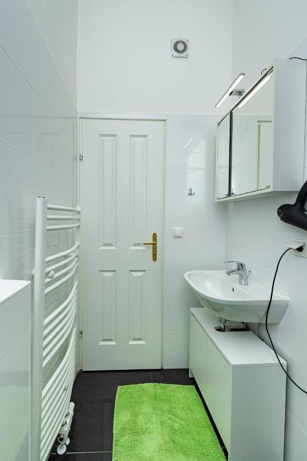 Moderne 2-Zimmer Wohnung In Wien Exterior photo